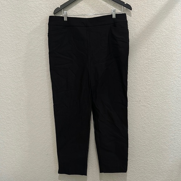 Chicos women’s pants size 2.5R NWT - Picture 1 of 10
